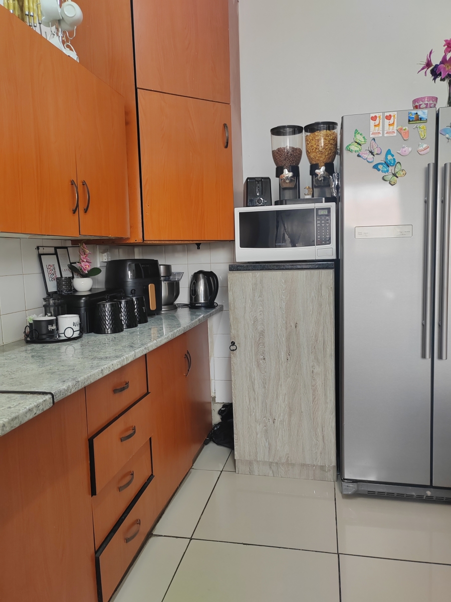 2 Bedroom Property for Sale in King Williams Town Central Eastern Cape